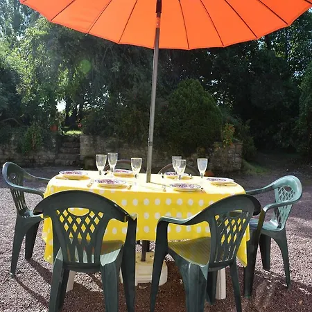 Three-bedroom Holiday In Gorges